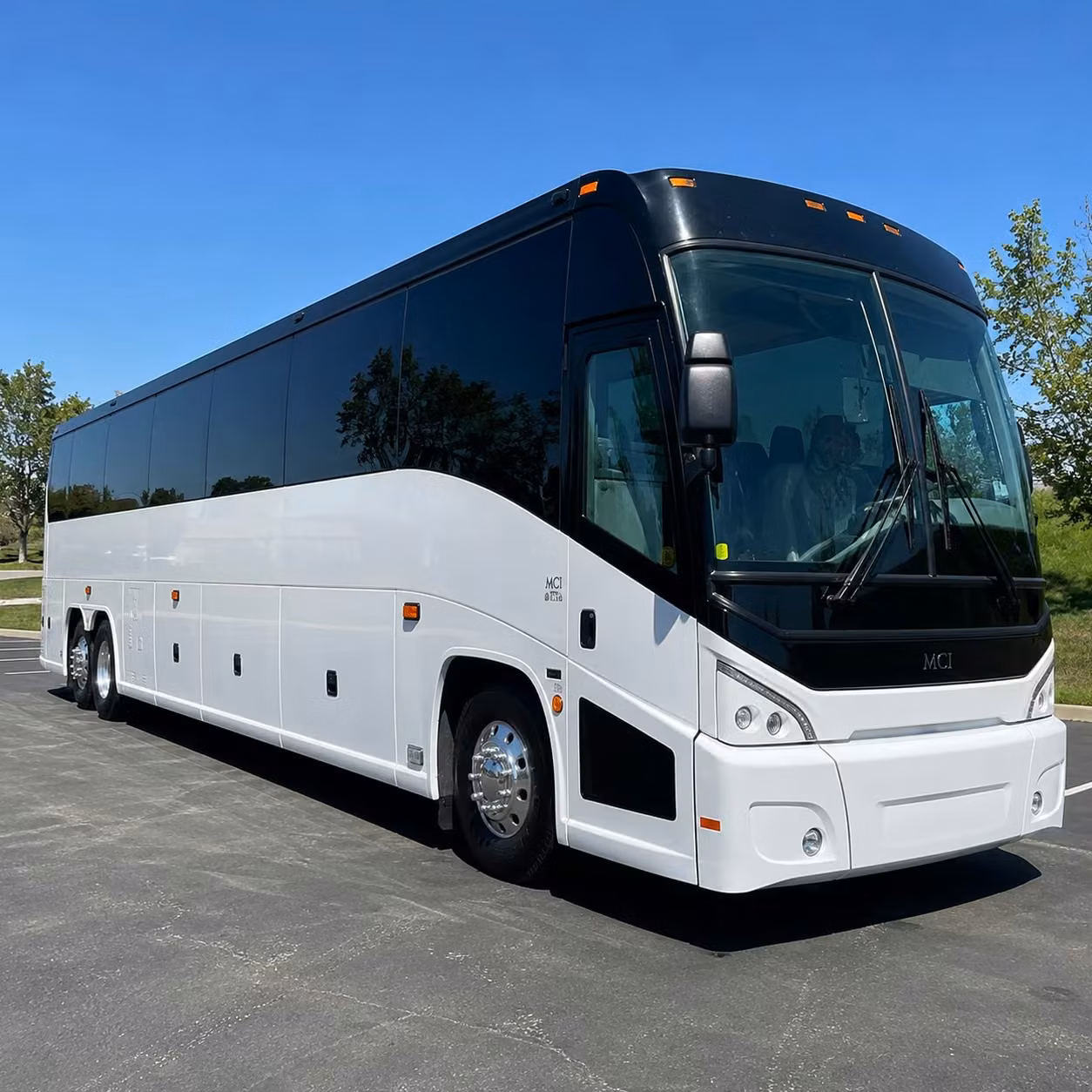 charterbusthousandoaks com is how thousand oaks groups handle camarillo airport transfers