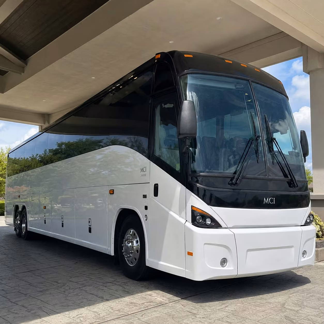 compare employee shuttle packages across the conejo valley instantly