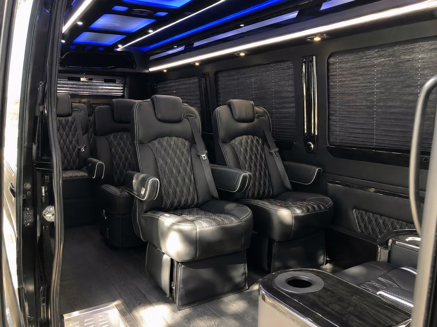 event transportation bus rentals in thousand oaks