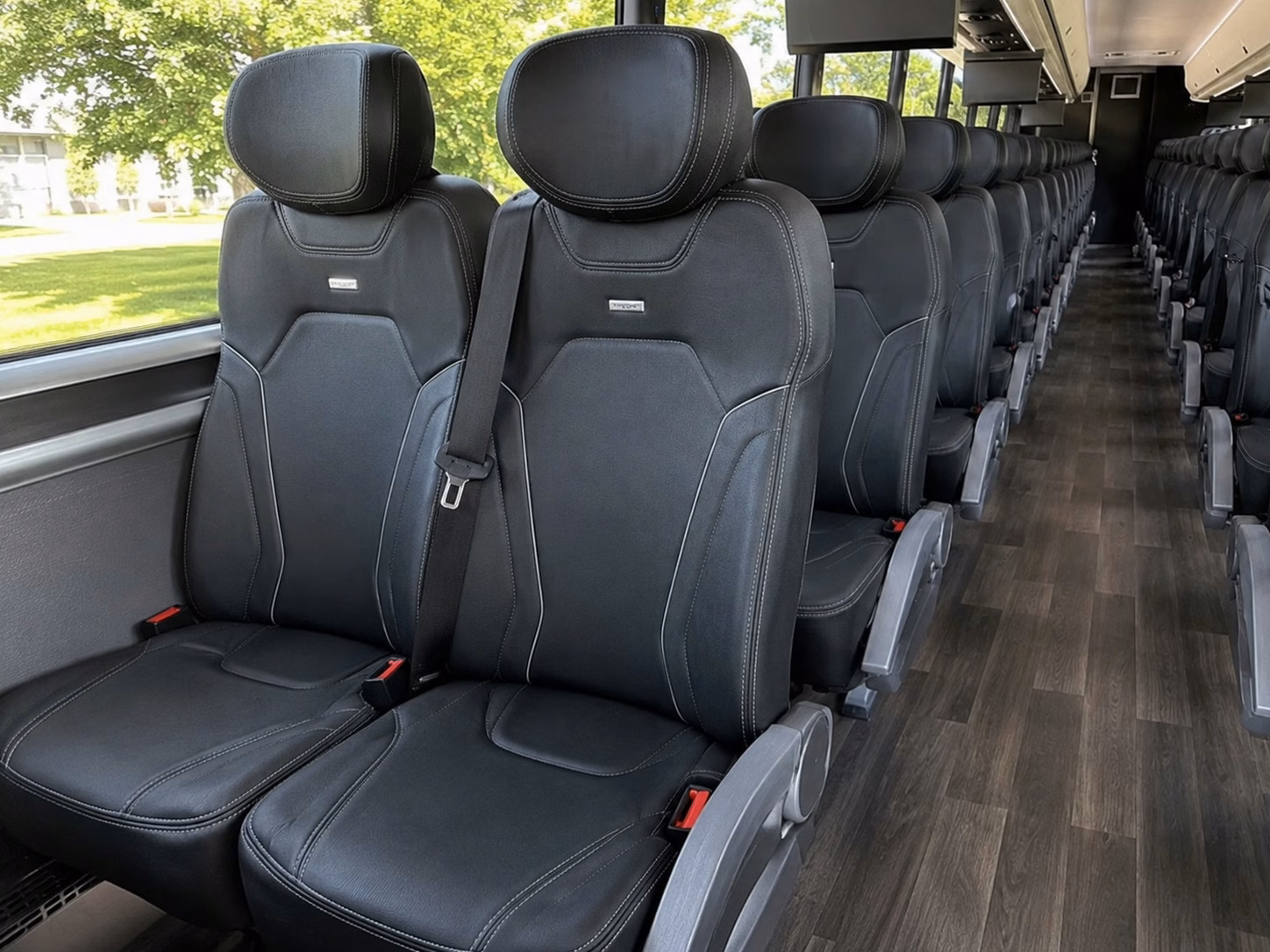 how the day of the week changes what a bus costs in thousand oaks california