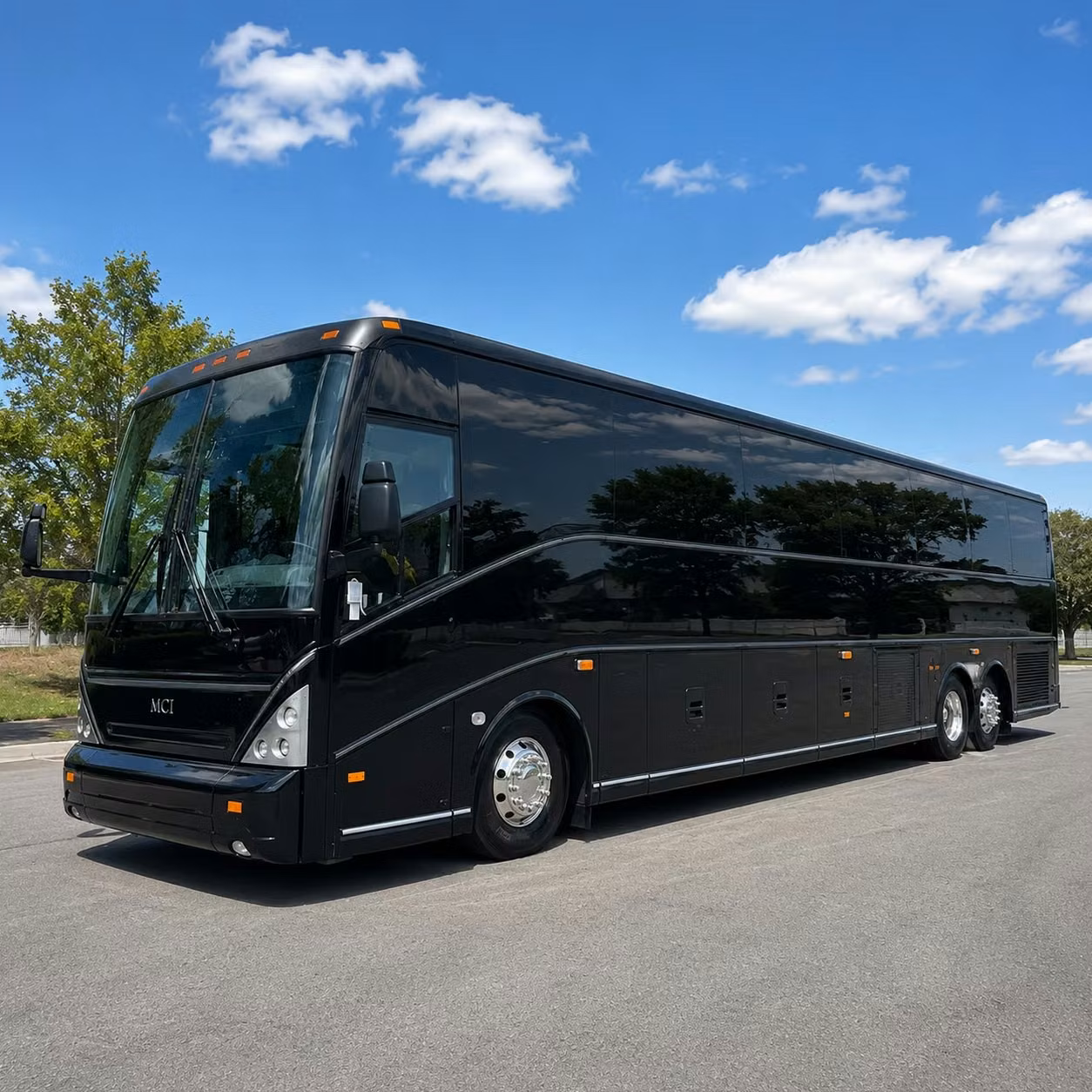 multi day charter bus rentals for thousand oaks groups traveling across california and the southwest