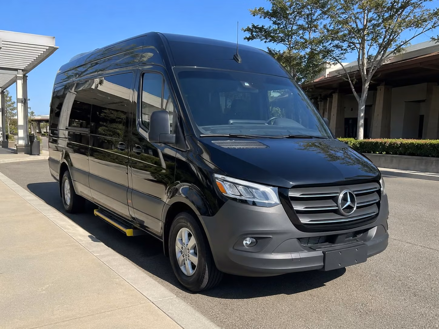 thousand oaks sprinter van rental with driver