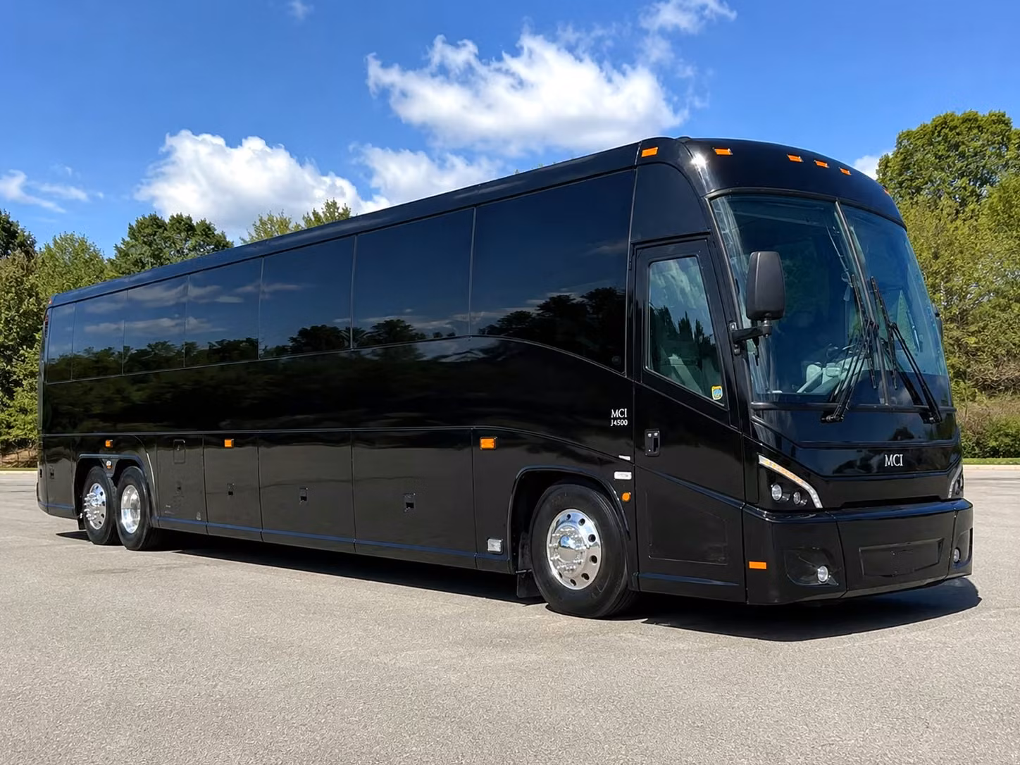 with charterbusthousandoaks com you ll never be limited to one fleet for thousand oaks school group transportation