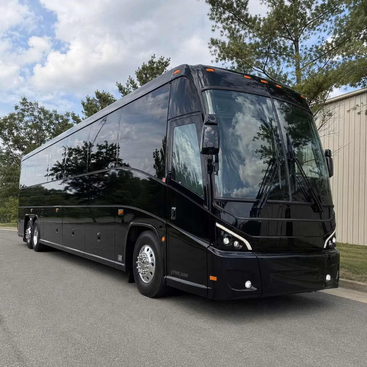 you can find and book long distance transportation in thousand oaks and any nearby city
